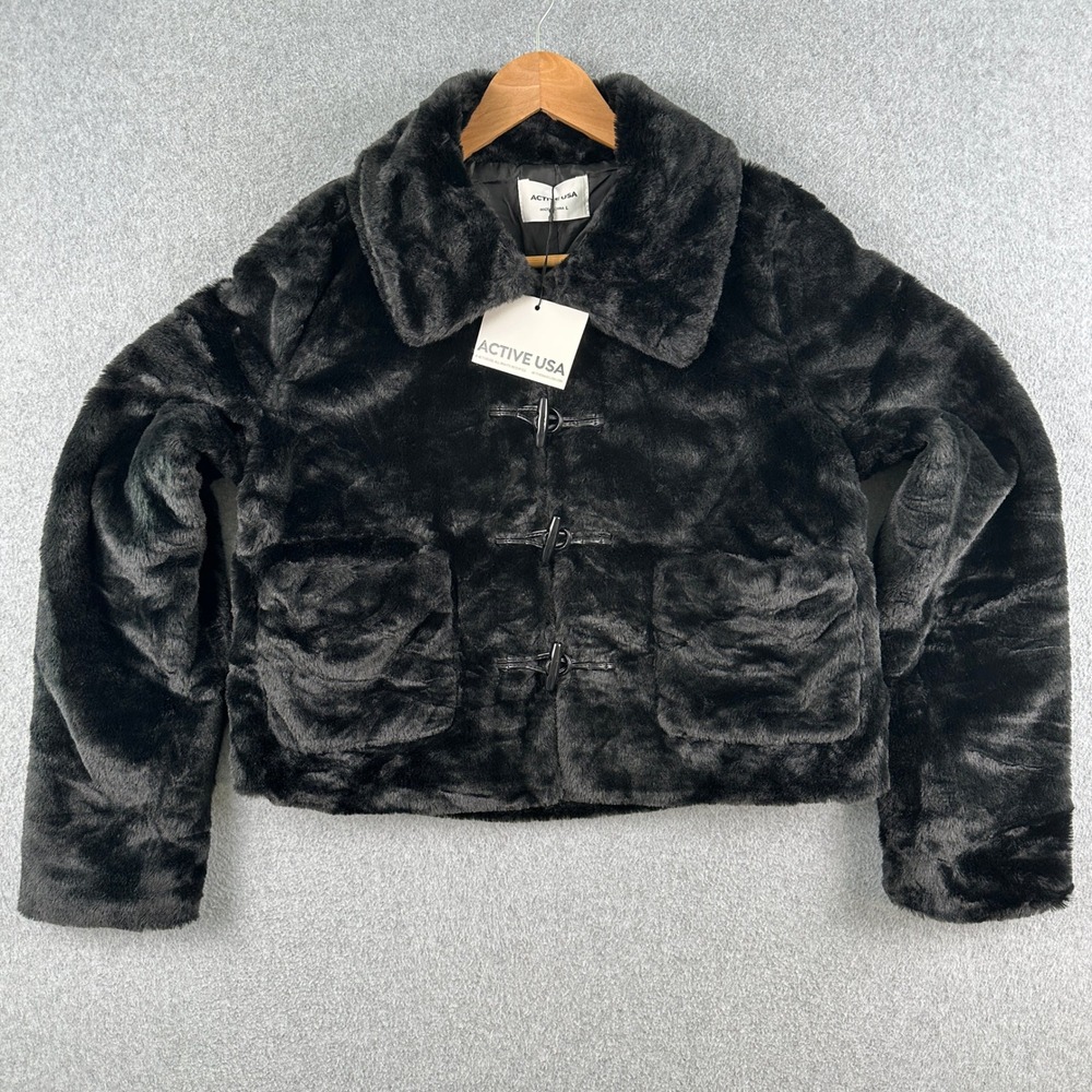 NEW Active USA Jacket Women Large Black Duffle Faux Fur Toggle Winter Plush‎ NWT